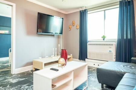 Downtown Atl Walk Score 78 W Free Parking Lm1104 Apartment Atlanta